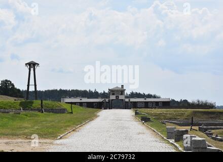 15. Juli 2020, Rogoznica, Dolny Slask, Polen: Das Lager Groß-Rosen wurde im August 1940 als Zweigstelle des KL Sachsenhausen gegründet, dessen Gefangene im örtlichen Granitbruch arbeiten sollten. Der erste Transport kam dort am 2. August 1940 an.am 1. Mai 1941 erhielt das Arbeitslager Groß-Rosen den Status eines unabhängigen Konzentrationslagers. In den ersten zwei Jahren des Bestehens von KL war Gross-Rosen ein kleines Lager, das noch immer auf den Steinbruch ausgerichtet war. Stockfoto