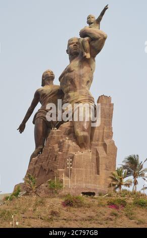 Das viel kritisierte afrikanische Renaissance-Denkmal in Dakar, Senegal Stockfoto