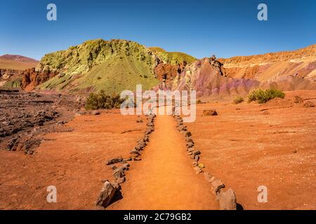 Valle del Arcoiris, San Pedro de Atacama in Chile. Stockfoto