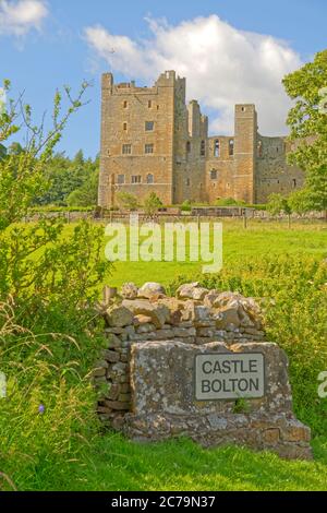 Bolton Castle, in der Nähe von Aysgarth, Yorkshire, England. Stockfoto