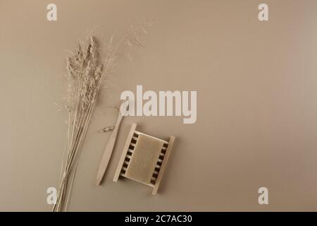 Kein Abfall im Bad. Minimalistischer Stil Hintergrund Stockfoto