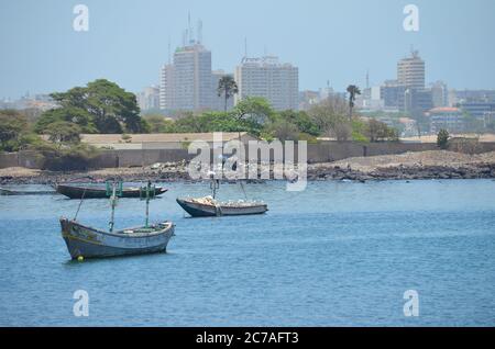 Soumbédioune Bucht, in der westlichen Spitze der Halbinsel Dakar, Senegal Stockfoto