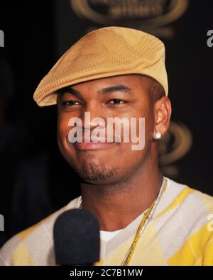 Ne-Yo Ankunft in der Hennessy Artistik in Kress in Los Angeles. Kredit: Jared Milgrim/Der Fotoreporter Stockfoto