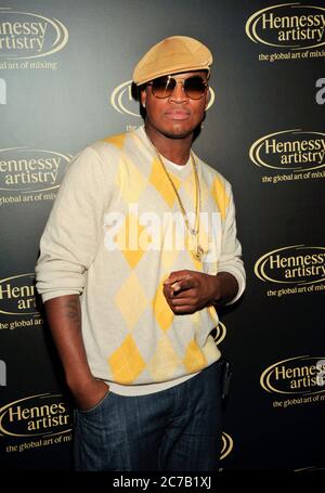 Ne-Yo Ankunft in der Hennessy Artistik in Kress in Los Angeles. Kredit: Jared Milgrim/Der Fotoreporter Stockfoto