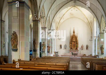Deutschland, Nordrhein-Westfalen, Hochsauerlandkreis, Sundern, Pfarrkirche St. Johannes Stockfoto