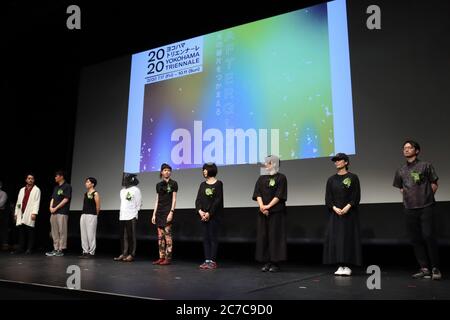 Yokohama, Japan. Juli 2020. Künstler nehmen an der Eröffnungsfeier der Yokohama Triennale in Yokohama, einem Vorort von Tokio, am Donnerstag, 16. Juli 2020 Teil. Rund 60 zeitgenössische Künstler werden ihre Kunst und Installationen im Yokohama Museum of Art und anderen Einrichtungen in Yokohama vom 17. Juli bis 11. Oktober ausstellen. Quelle: Yoshio Tsunoda/AFLO/Alamy Live News Stockfoto