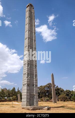 4. Jahrhundert König Ezana's Stela im Northern Stelae Park in Axum / Aksum, Tigray Region, Äthiopien, Afrika Stockfoto