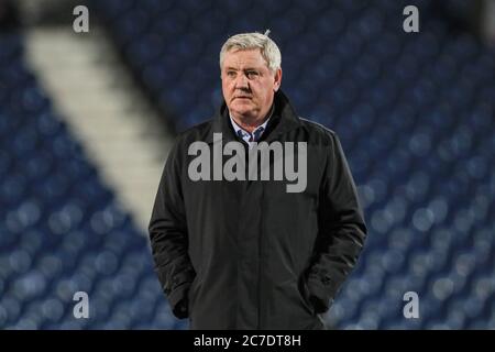 März 2020 treffen Die Hawthorns, West Bromwich, England, Emirates FA Cup 5th Round, West Bromwich Albion gegen Newcastle United ein: Steve Bruce Manager von Newcastle United kommt zu Den Hawthornes Stockfoto