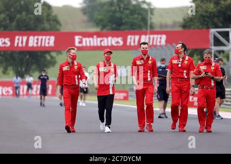 Hungaroring, Budapest, Ungarn. Juli 2020. F1 Grand Prix von Ungarn, Fahrerankunft und Tag der Streckenbesichtigung; Sebastian Vettel GER 5, Scuderia Ferrari Credit: Action Plus Sports/Alamy Live News Stockfoto