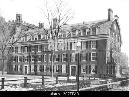 Connecticut Hall, Yale University, New Haven, Connecticut, USA, Foto von Joseph Berlepsch, Historic American Buildings Survey, 1934 Stockfoto