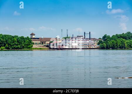 Grand Victoria II Dampfschiff dockte am Grand Victoria Casino & Resort in Rising Sun, Indiana auf dem Ohio River an Stockfoto