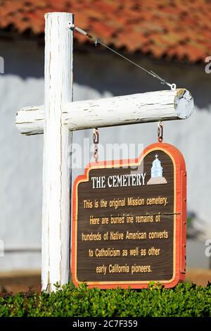 Der Friedhof, San Antonio de Pala Mission, Pala Indianerreservat, San Diego County, Kalifornien, USA Stockfoto