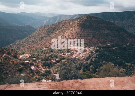 Schöne Landschaft von hohen Bergen in Paradise Valley, Marokko Stockfoto