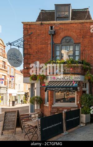 Das Angel Inn in Highgate High Street, Nord London. Stockfoto