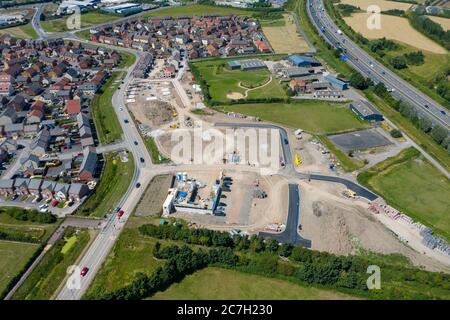 Luftaufnahme der neuen Häuser gebaut / gebaut von persimmons in Bridgwater, Somerset UK. Stockfoto