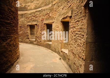 Schmaler Pfad im Bhadra Fort in Ahmedabad, Gujrat Stockfoto