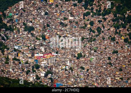 Größter Slum Rocinha, schlechte Wohngebiet in Rio de Janeiro, Brasilien Stockfoto