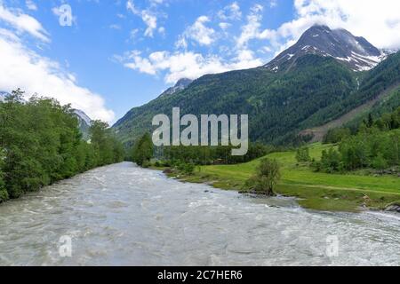 Europa, Österreich, Tirol, Ötztal Alpen, Ötztal, Ötztaler Ache Stockfoto