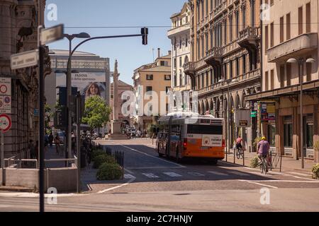 Szene im echten Leben in Padua Straße 2 Stockfoto