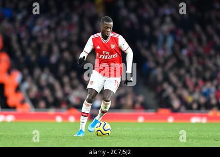 18. Januar 2020, Emirates Stadium, London, England; Premier League, Arsenal gegen Sheffield Vereinigte Staaten : Nicolas Pepe (19) von Arsenal mit dem Ball Kredit: Simon Whitehead/News Images Stockfoto