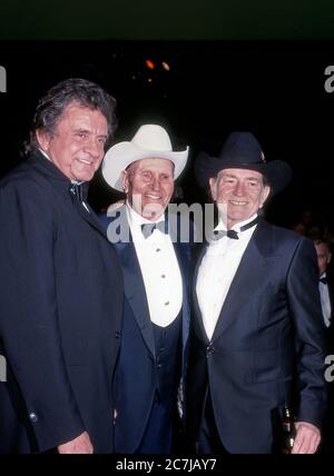 Johnny Cash, Gene Autrey, Willie Nelson bei der Eröffnung des Gene Autry Museums in Los Angeles, CA Stockfoto