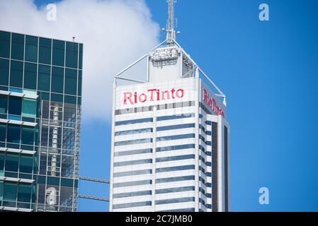 Perth, Western Australia - 21. Februar 2017: Bürogebäude von Rio Tinto, einem der größten Bergbauunternehmen der Welt, mit regionalem Hauptsitz Stockfoto