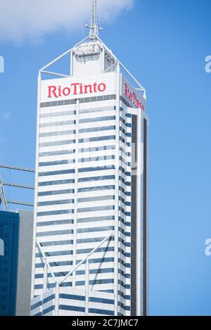 Perth, Western Australia - 21. Februar 2017: Bürogebäude von Rio Tinto, einem der größten Bergbauunternehmen der Welt, mit regionalem Hauptsitz Stockfoto