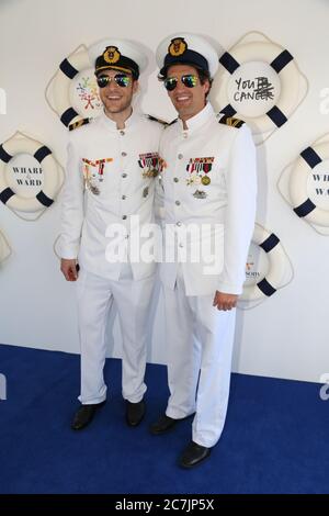 Hamish und Andy bei der jährlichen Spendenaktion der Sony Foundation in Wharf4ward in der Woolloomooloo Wharf, Cowper Wharf Road in Sydney. Stockfoto