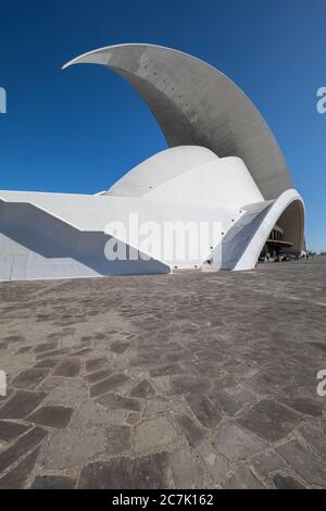 Auditorium vom Architekten Santiago Calatrava, Kongress- und Konzertsaal, Santa Cruz de Tenerife, Teneriffa, Kanarische Inseln, Spanien Stockfoto