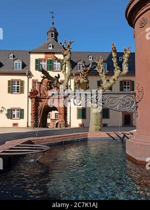 Schloss, Hof, Brunnen, Portal, Bad Homburg, Hessen, Deutschland Stockfoto