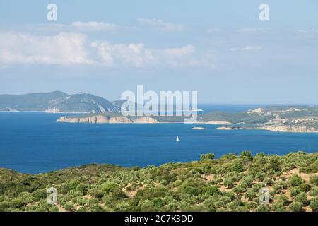 Schöne Landschaft einer griechischen Küste in der Nähe von Methoni Stockfoto