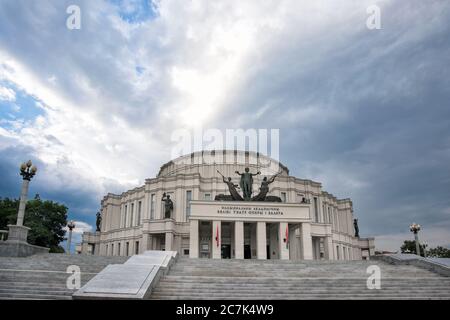 Minsk, Weißrussland - Mai 2018. Das nationale Akademische Bolschoi Oper und Ballett Theater der Republik Belarus in Minsk Stockfoto