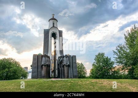 Minsk, Weißrussland, Mai 2018. Denkmal auf der Insel der Tränen. Stockfoto