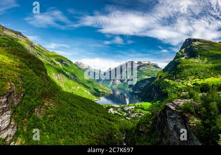 Blick auf den Geirangerfjord in Norwegen Stockfoto