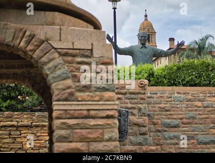 Nelson Mandela Statue in den Union Buildings in Pretoria, Südafrika Stockfoto