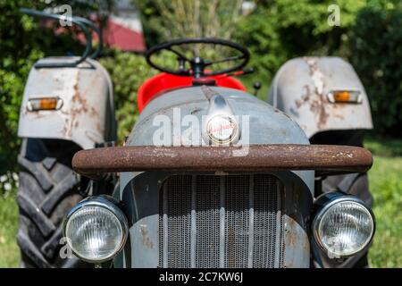 Michelstadt, Hessen, Deutschland., Traktor, Eicher Modell EM 200 Tiger, Baujahr 1962, 28 PS, Hubraum 1998 ccm. Stockfoto