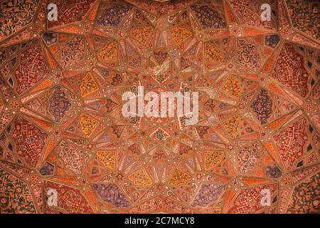 Wandgestaltung in Masjid Wazir Khan Lahore, Pakistan Stockfoto