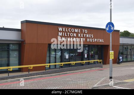 Milton Keynes University Hospital in Eaglestone, Milton Keynes. Stockfoto