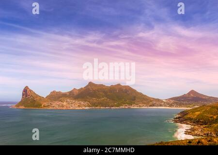 Hout Bay Strand entlang Chapmans Peak Drive in Kapstadt Südafrika Stockfoto