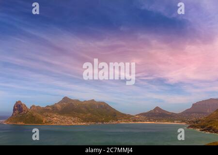 Hout Bay Strand entlang Chapmans Peak Drive in Kapstadt Südafrika Stockfoto