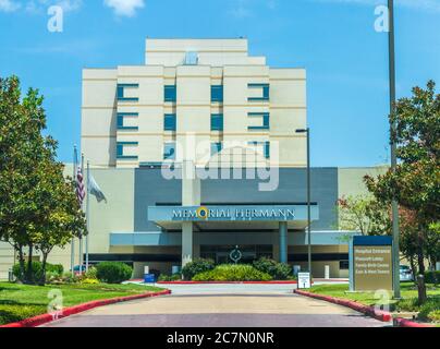 Memorial Hermann The Woodlands Medical Center, Teil des größten gemeinnützigen Gesundheitssystems in Texas, in The Woodlands, Texas. Stockfoto