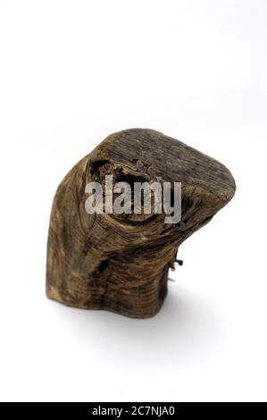 Stamm, Holz, Skulptur, Handwerk, Rohstoff, Naturabfall, abstraktes Objekt, Dekoration, Holzstamm, Stamm, Log, Bole, Frustum Stockfoto