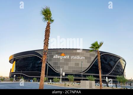 Las Vegas, 17. JUL 2020 - Sonnenuntergang Blick auf das fertige Allegiant Stadion Stockfoto