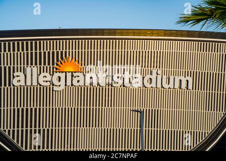 Las Vegas, 17. JUL 2020 - Sonnenuntergang Blick auf das fertige Allegiant Stadion Stockfoto