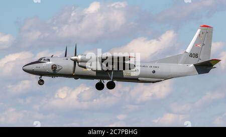 JAGEL, DEUTSCHLAND - JUN 13, 2019:Transportflugzeug Antonov AN-26 der ungarischen Luftwaffe, das auf dem Luftwaffenstützpunkt Jagel landet. Stockfoto