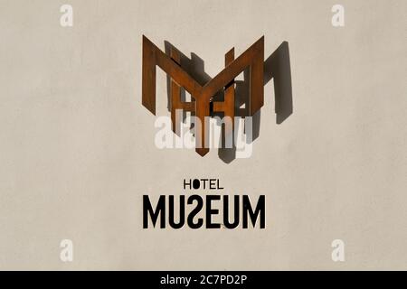 Belgrad / Serbien - 15. Februar 2020: Hotel Museum, 4 Sterne Hotel in der historischen Innenstadt von Belgrad, Hauptstadt von Serbien, neben Knez MIH Stockfoto