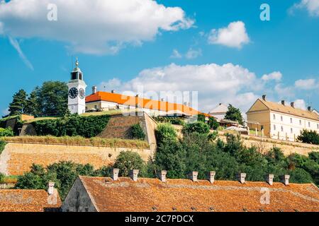 Mittelalterliche Festung Petrovaradin in Serbien Stockfoto