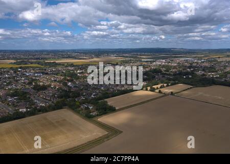 Luftaufnahme von der Südküste Englands bei Goring Gap Blick auf die South Downs an einem schönen Sommertag. Stockfoto