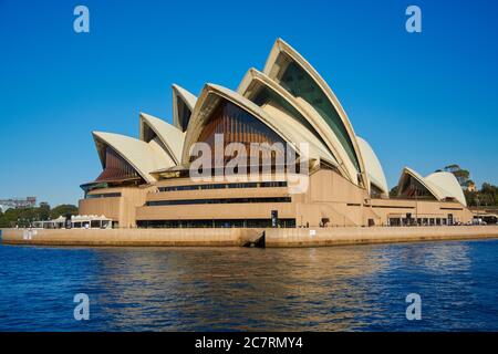 Sydney Opera House Vom Circular Quay Aus Gesehen. Stockfoto