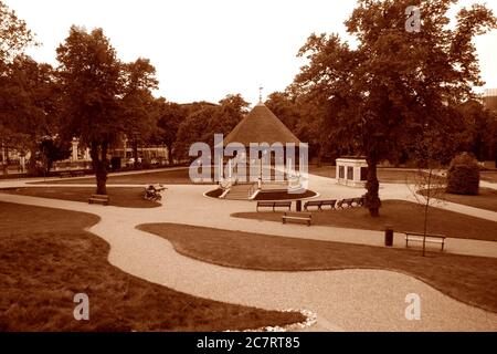 Forbury Gardens, Reading, Großbritannien. Mai 2005 Stockfoto